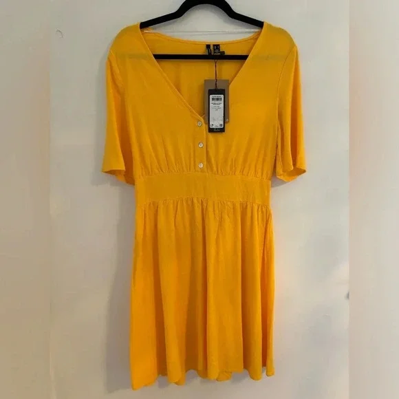Vero Moda Yellow Linen Dress NWT - Picture 3 of 3